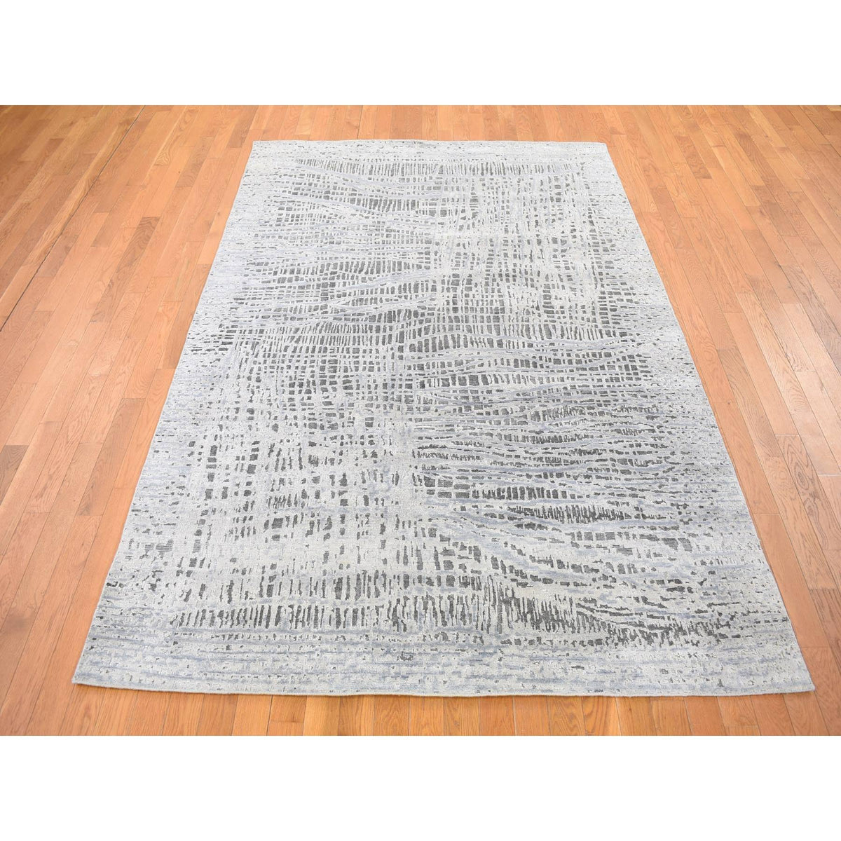 R80096%20003