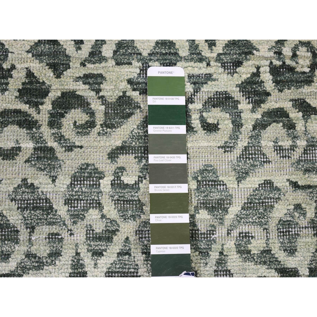 R80151%20004