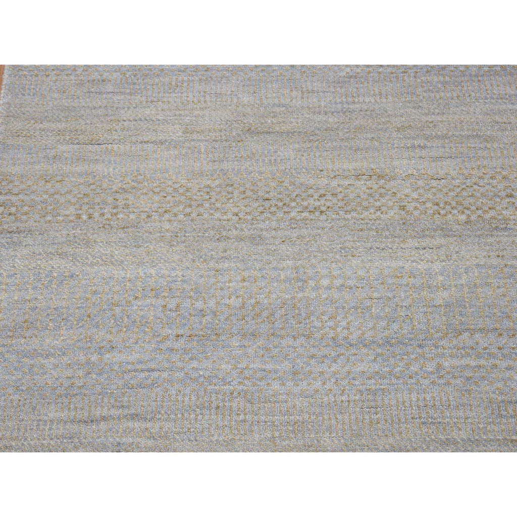 R80167%20003