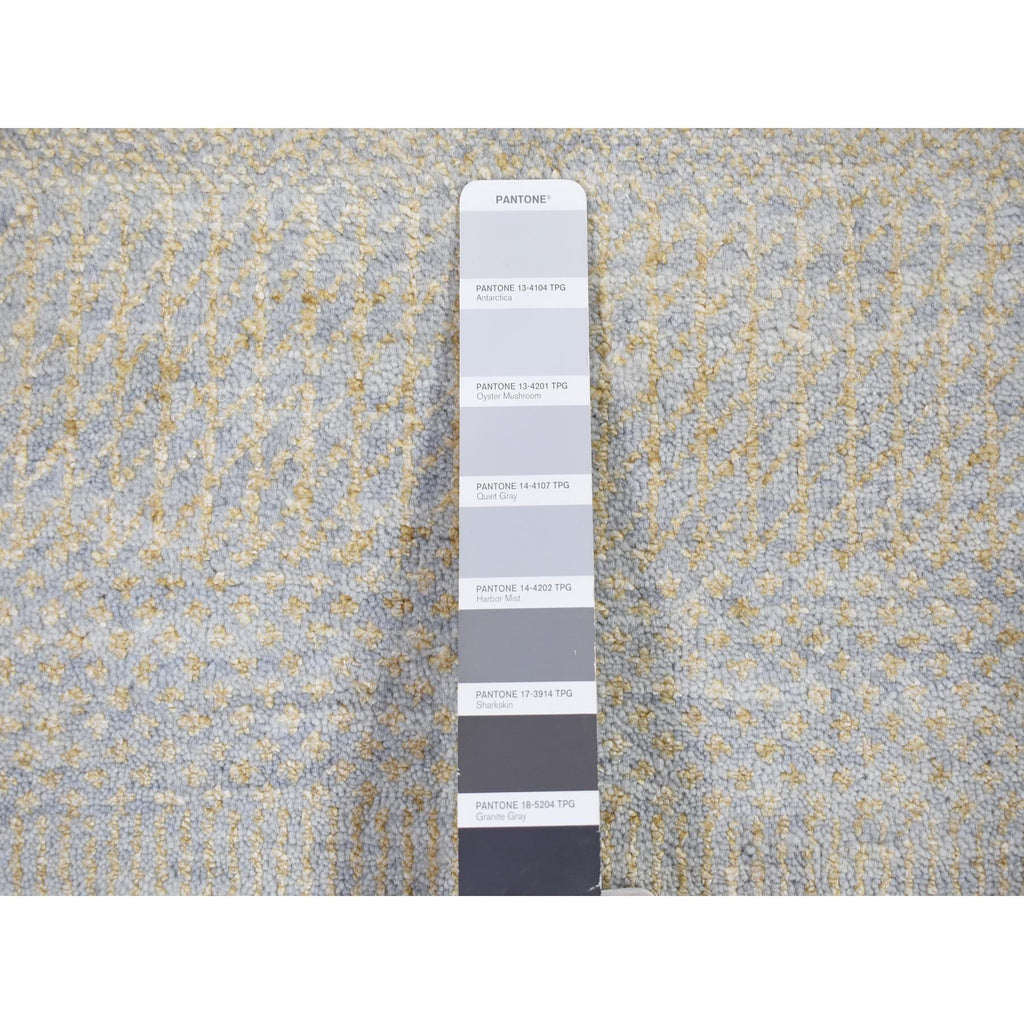 R80167%20004