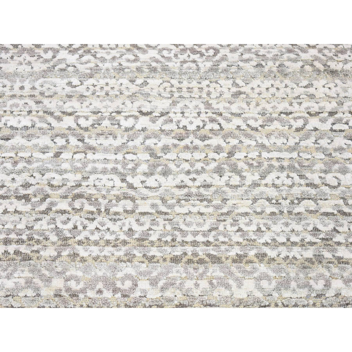R80184%20003