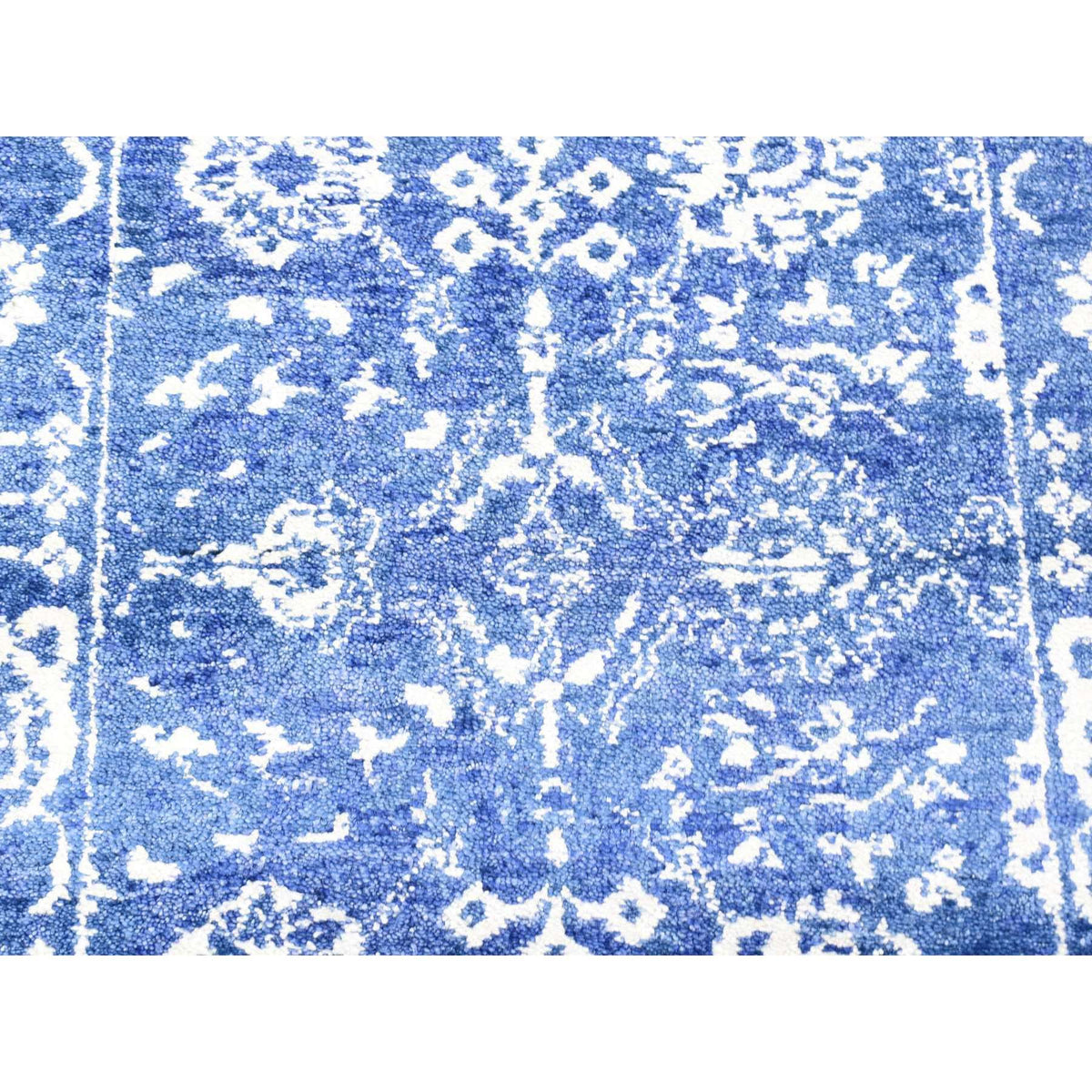 R80256%20003