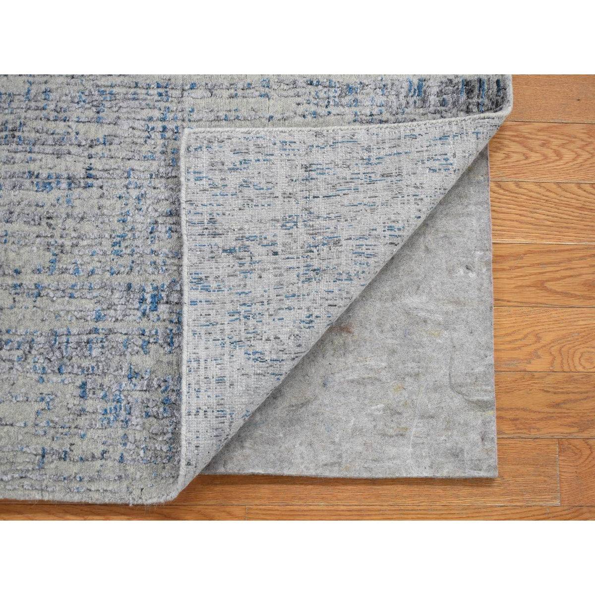 R80274%20003