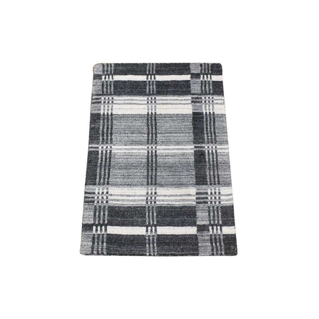 R80372%20001