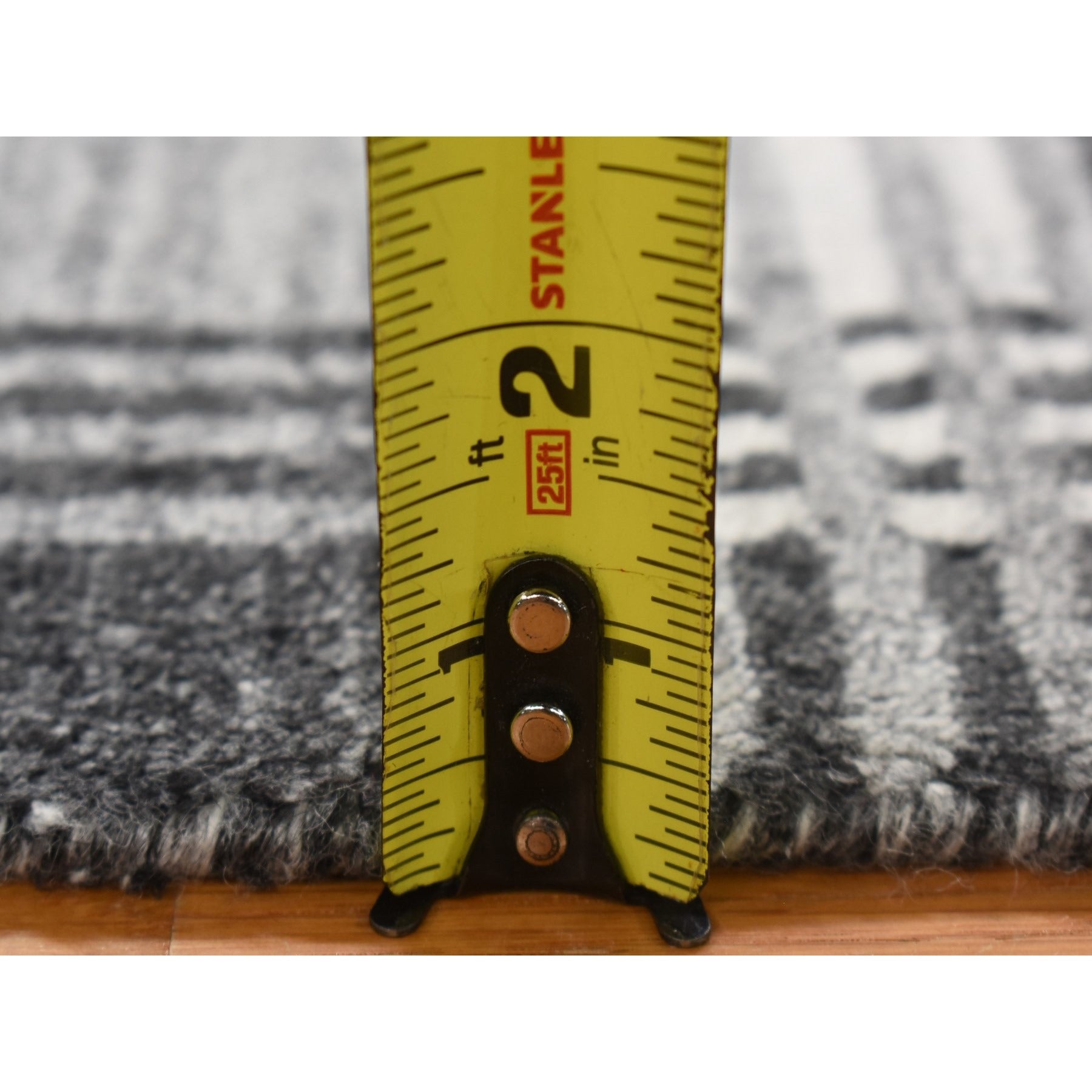 R80372%20006