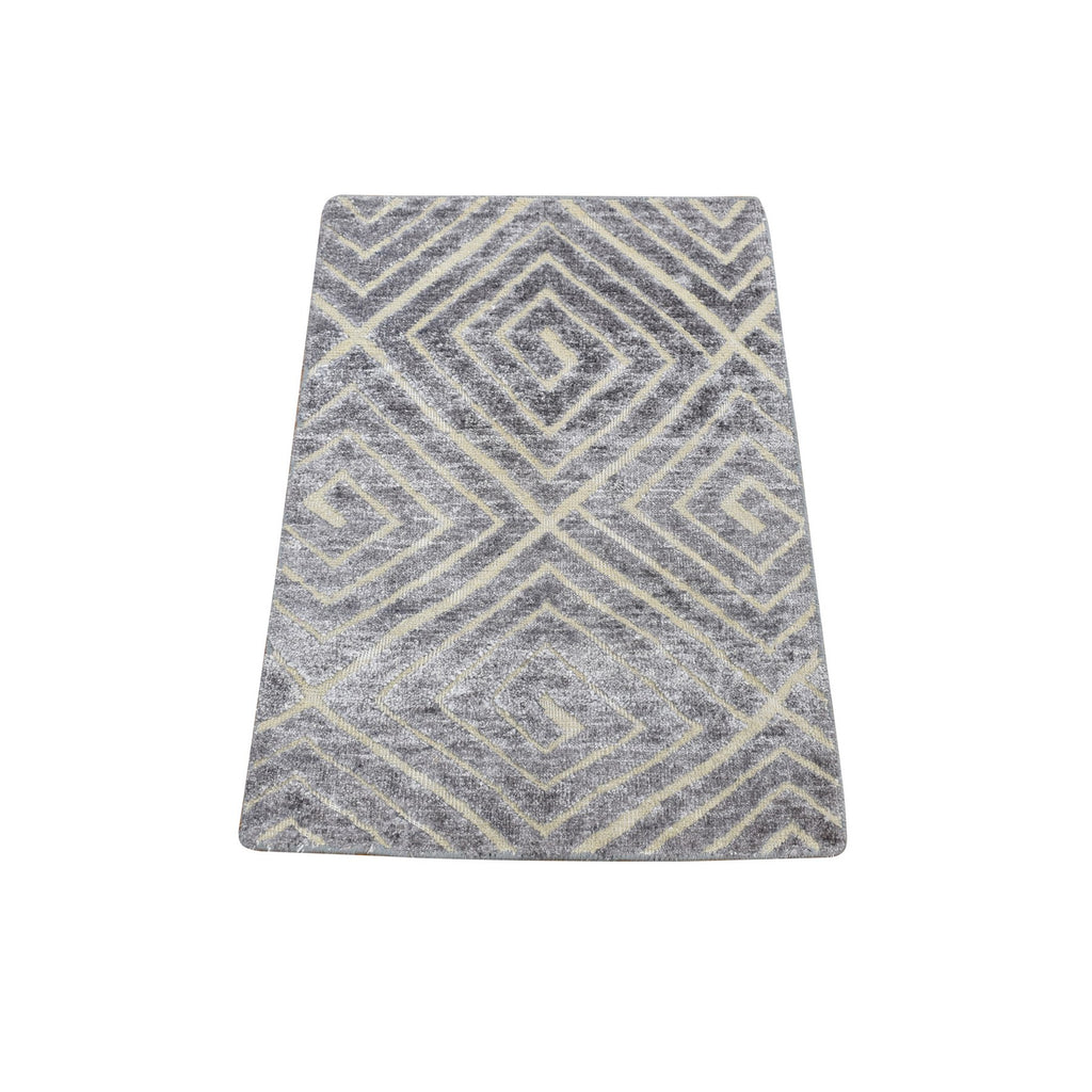 R80374%20001