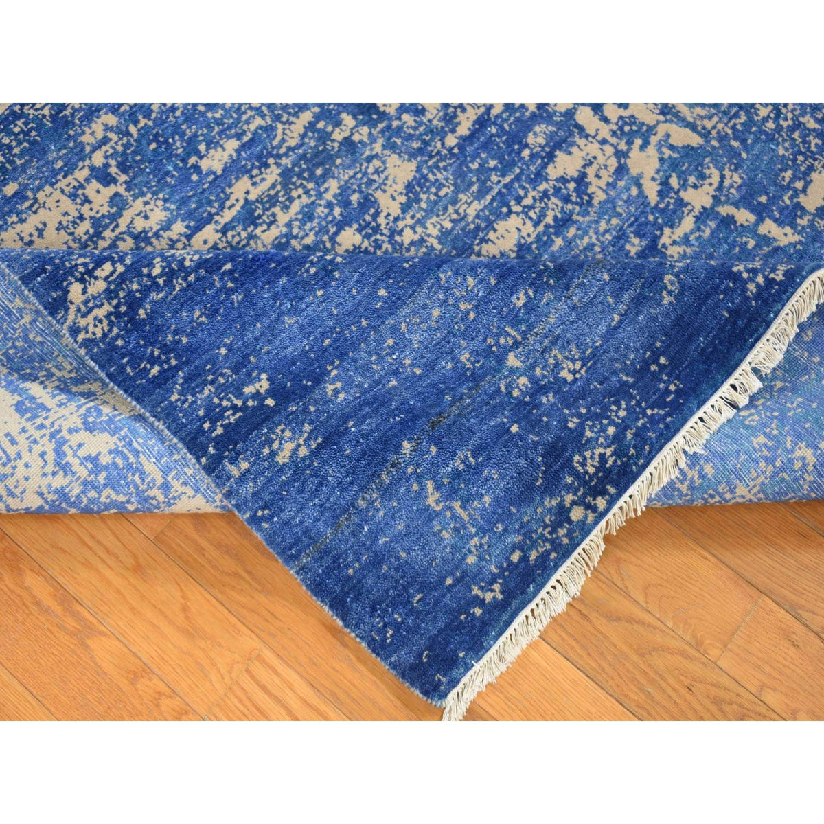 R80379%20007