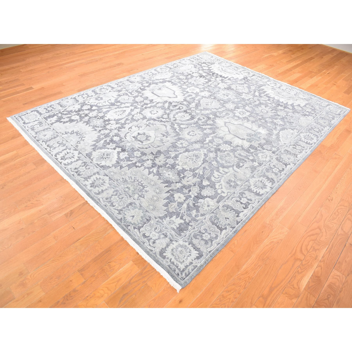 R80392%20004
