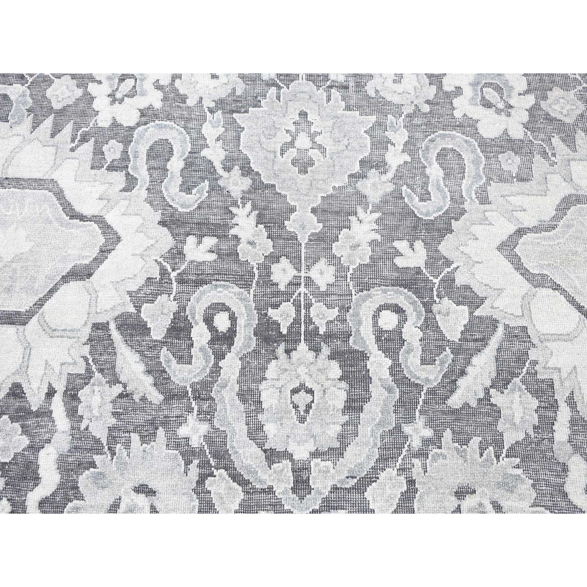R80392%20009