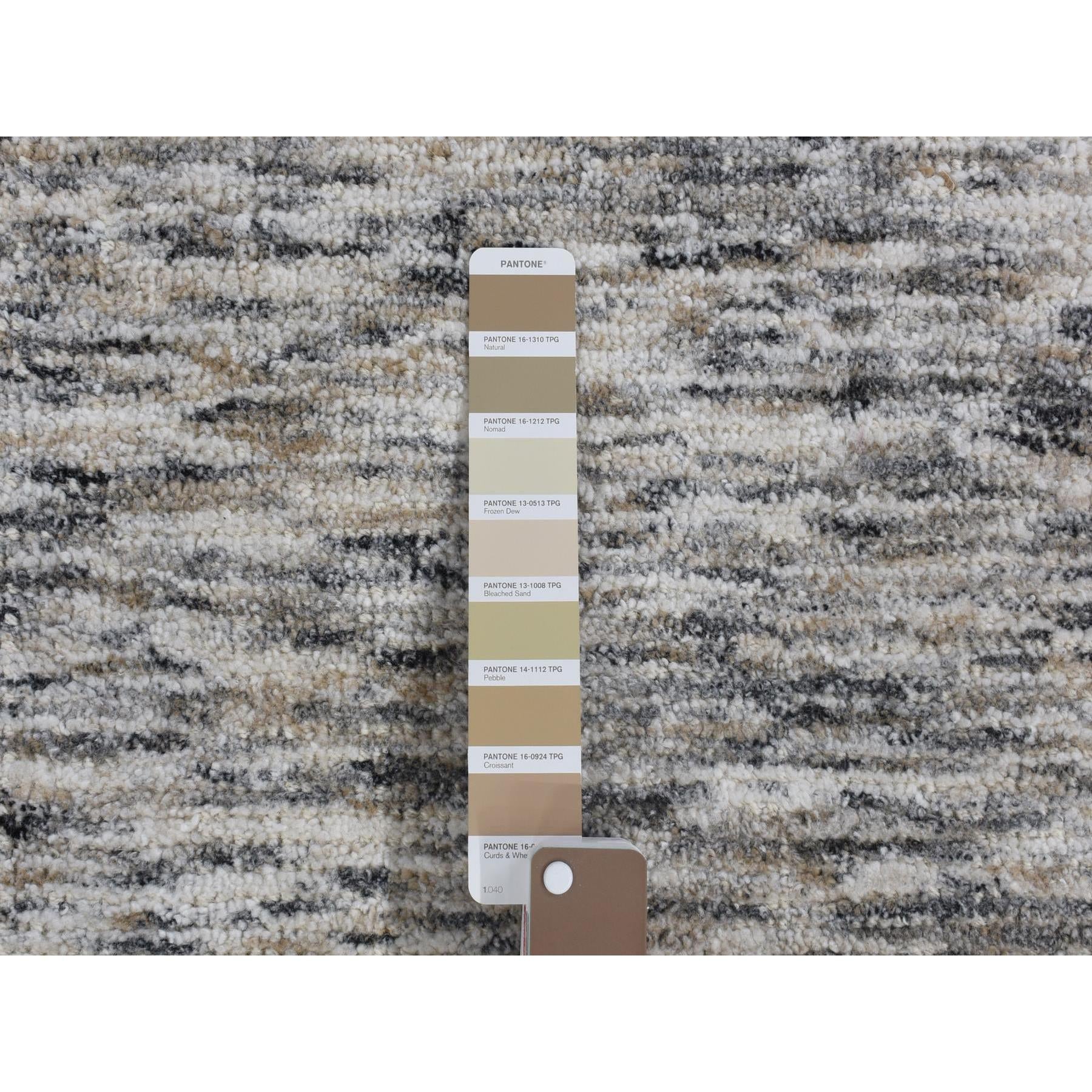 R80398%20004