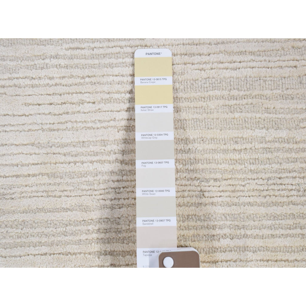 R80418%20004