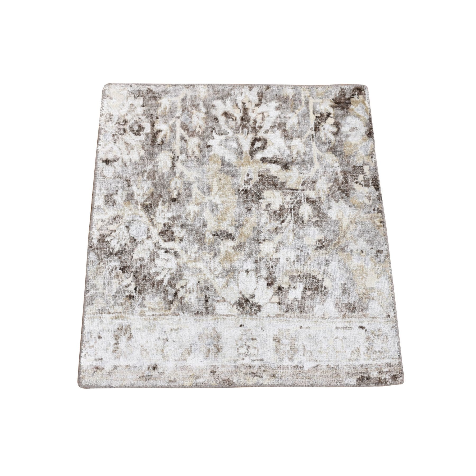R80439%20001