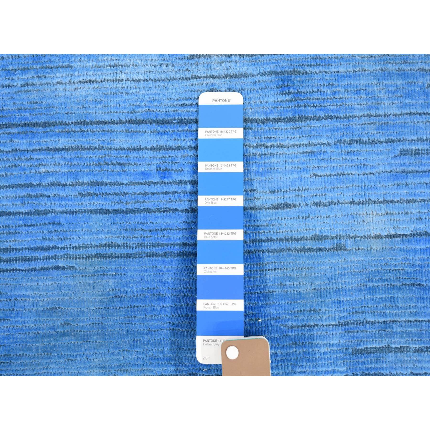 R80518%20008