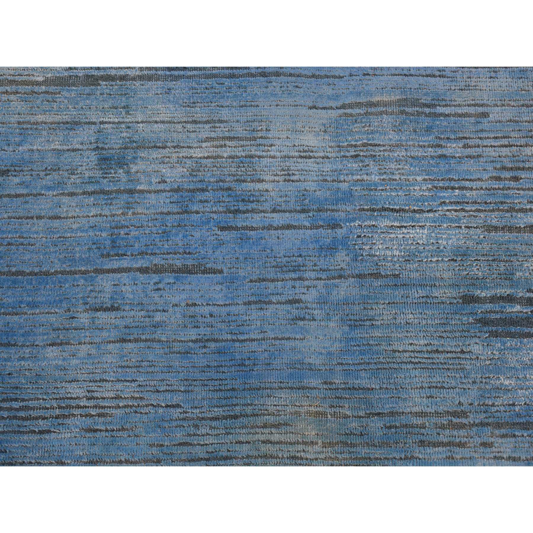 R80518%20009