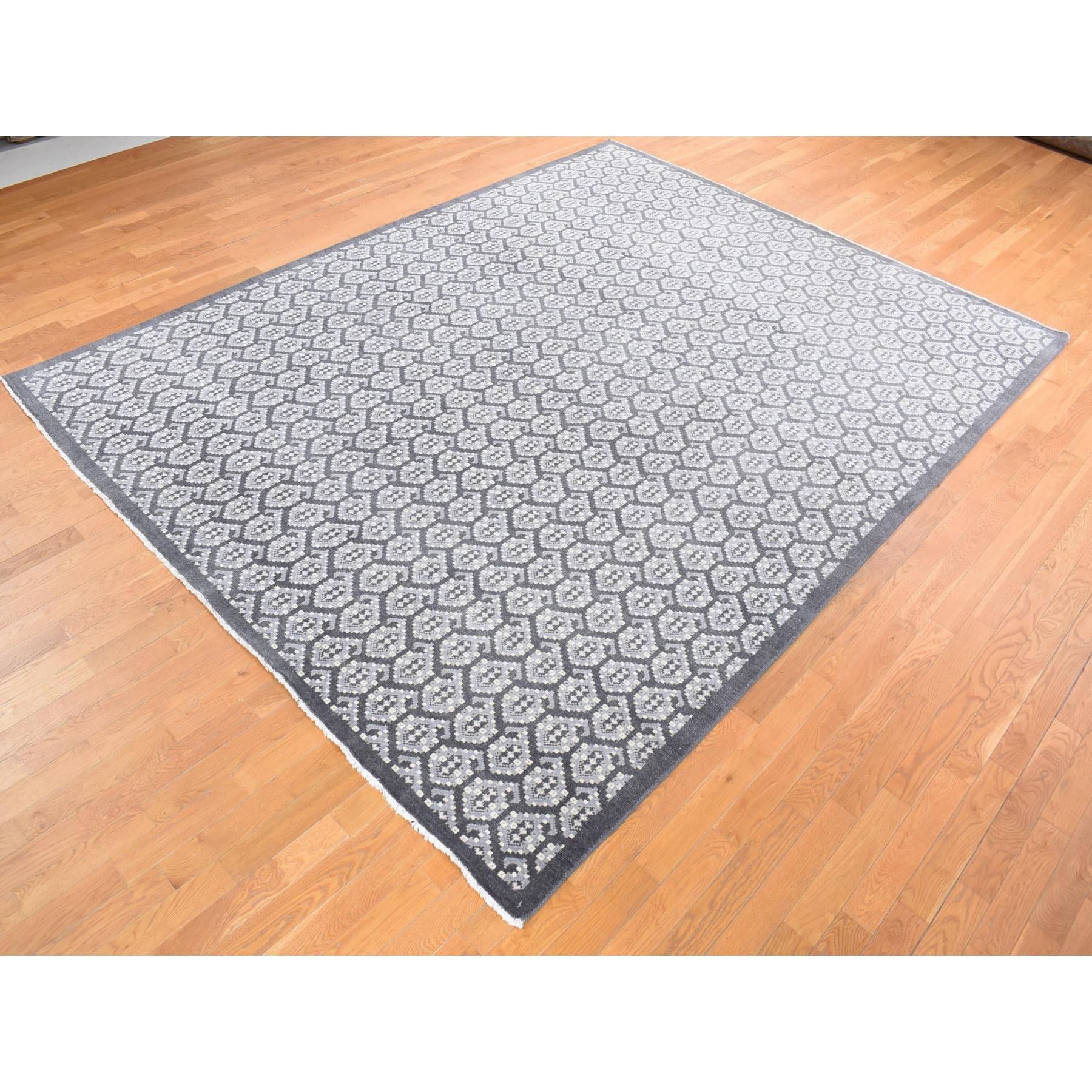 R80525%20004