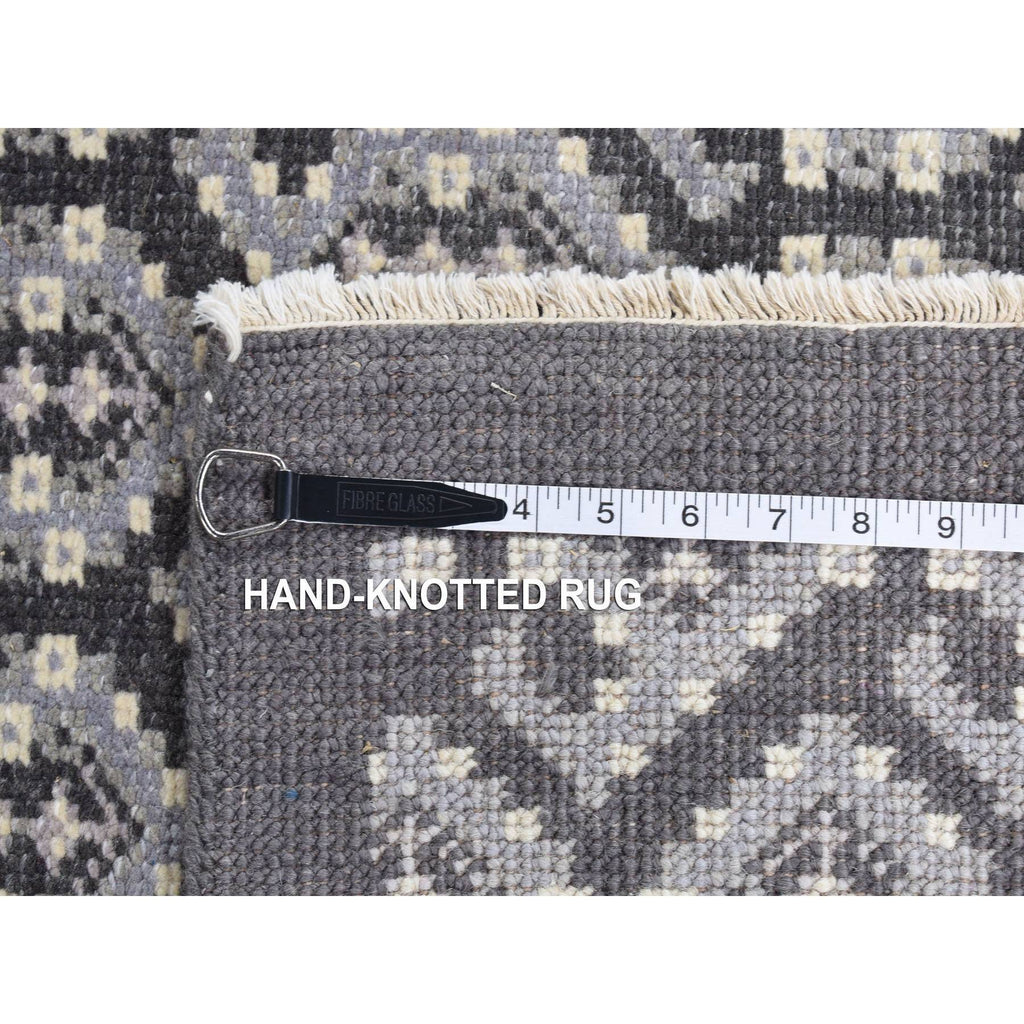 R80525%20012