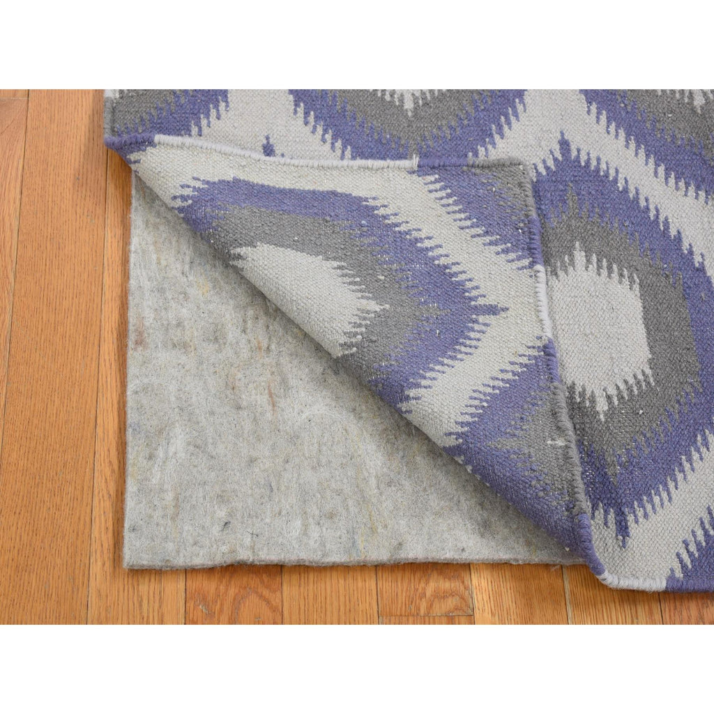 R80541%20004