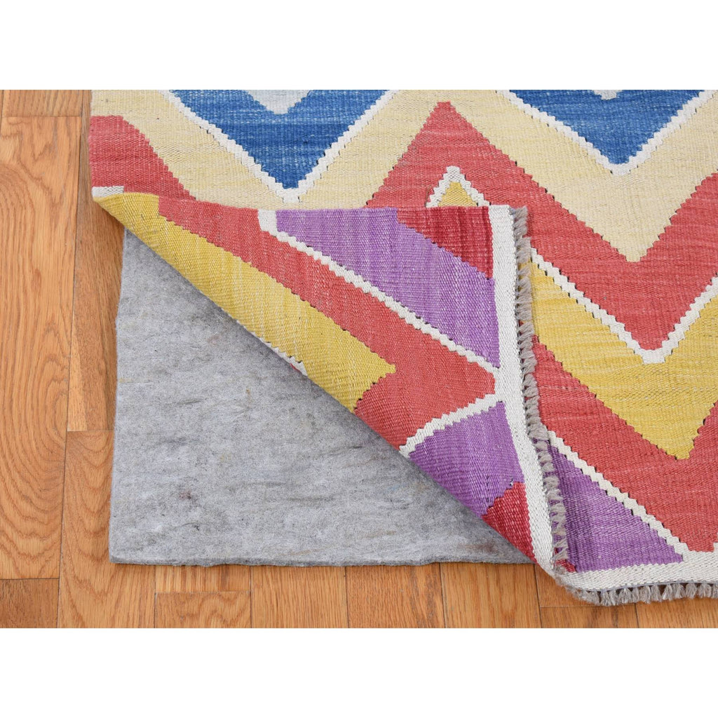 R80548%20004