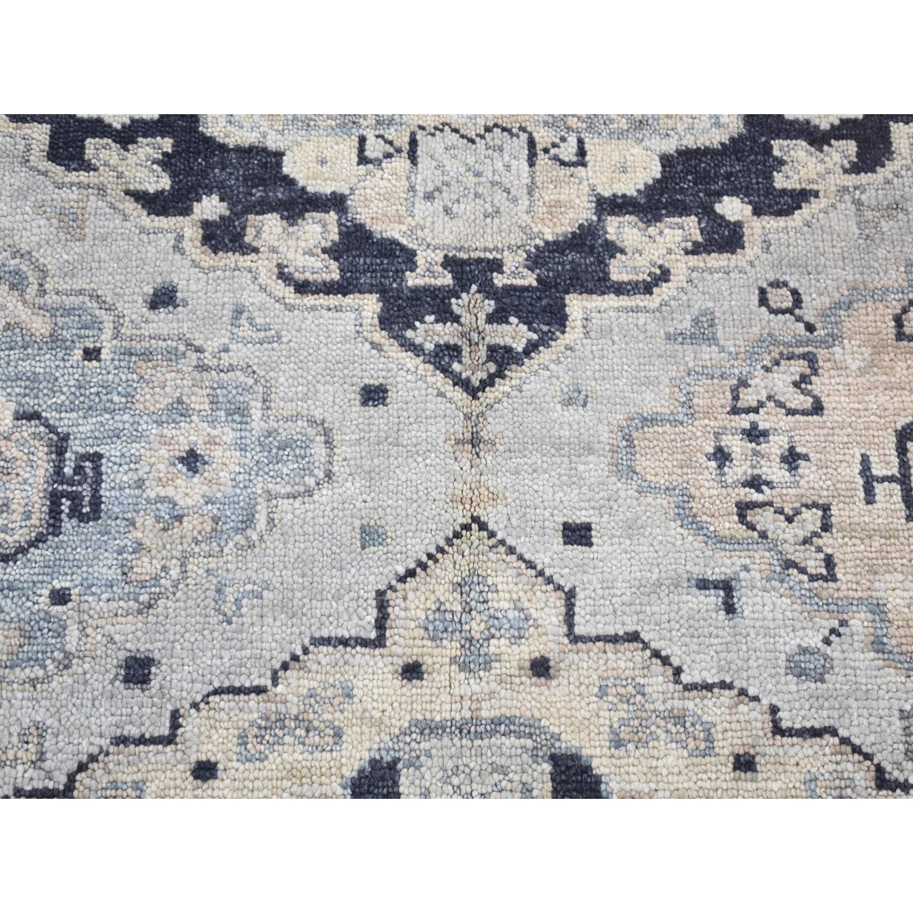 R80561%20003