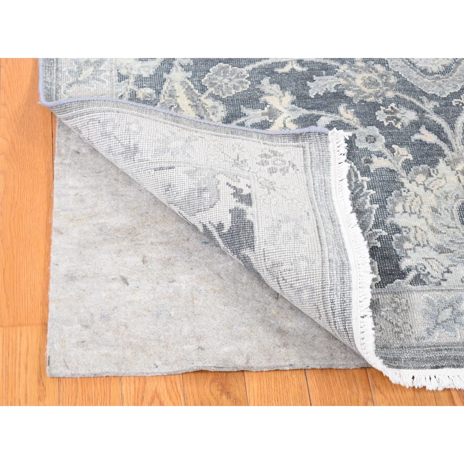 R80682%20005