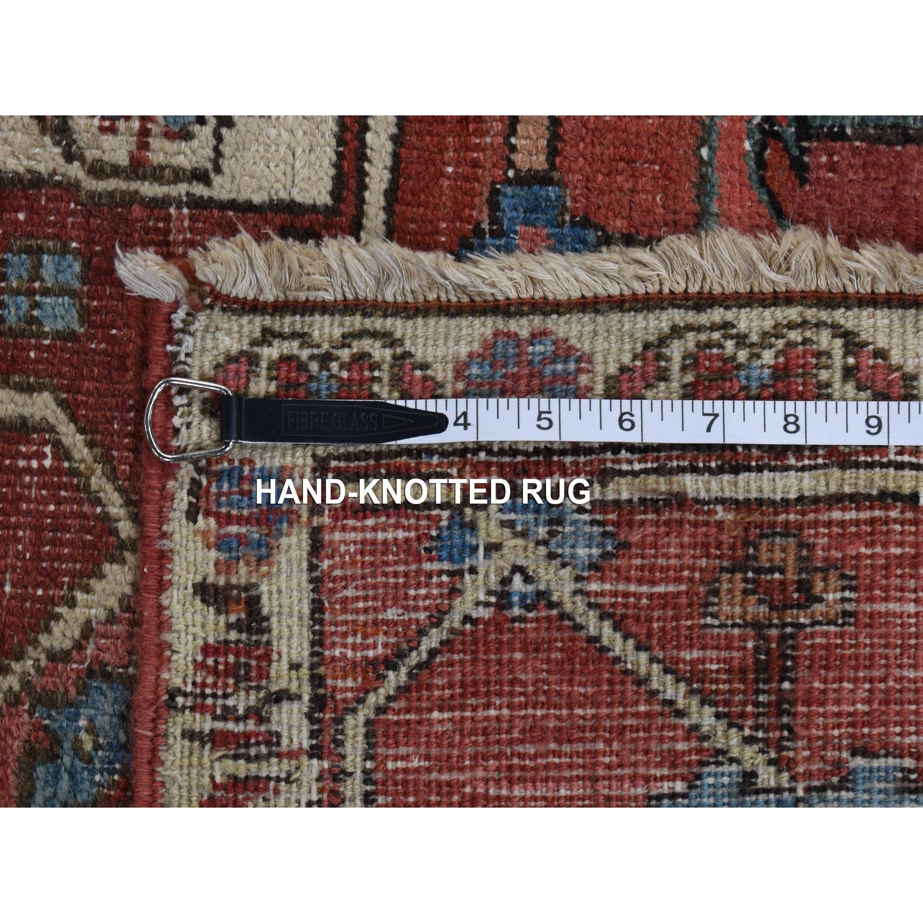 R80698%20012