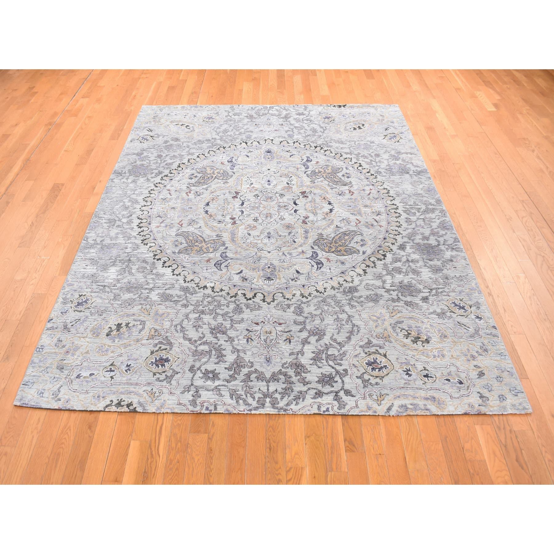 R80742%20003