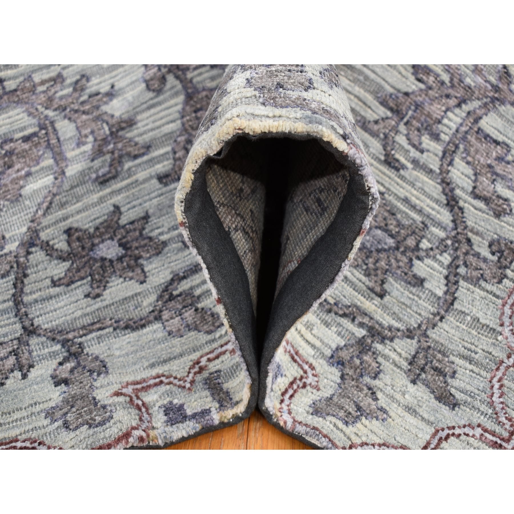 R80742%20007