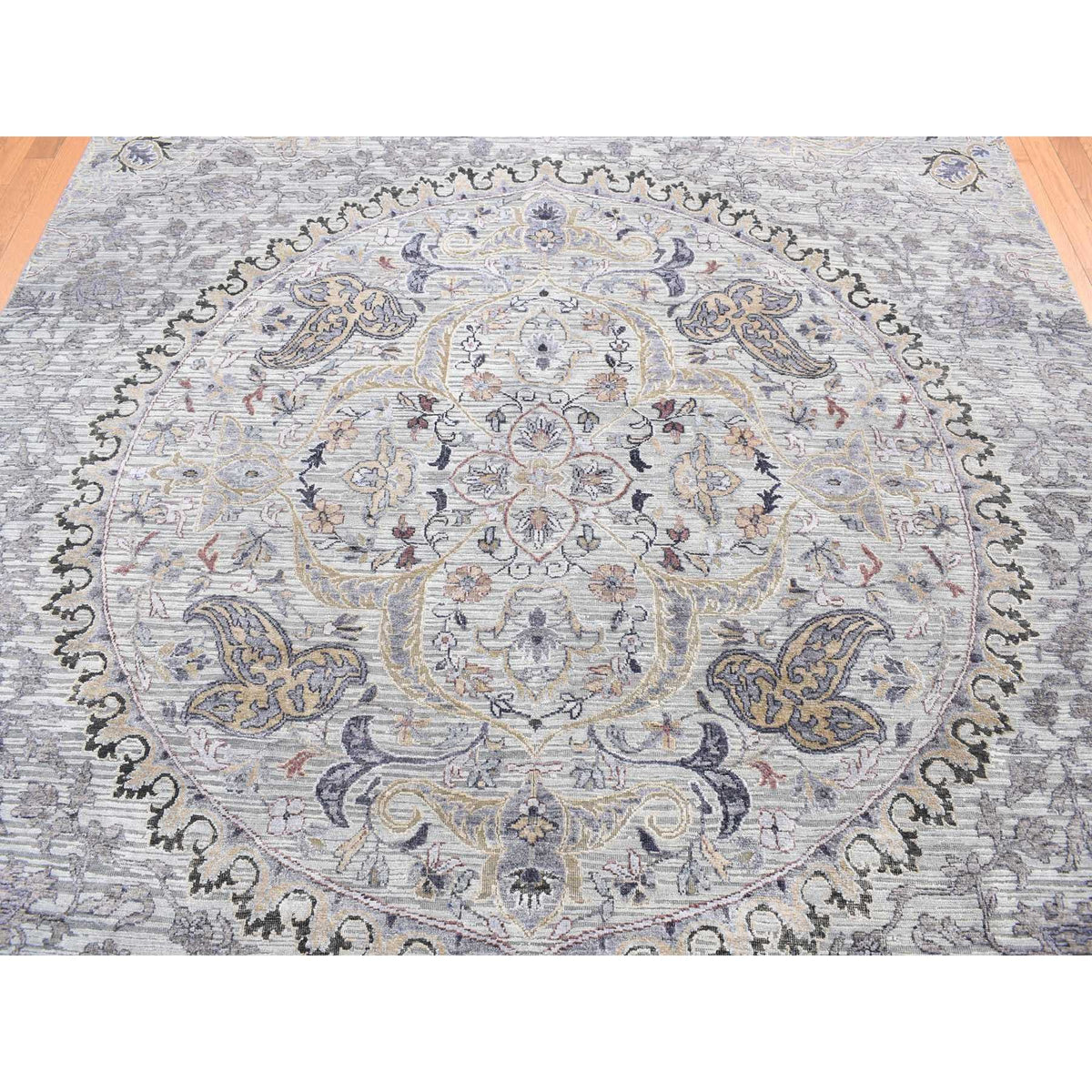 R80742%20009