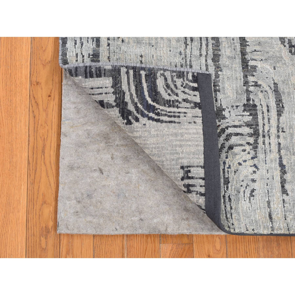 R80768%20003
