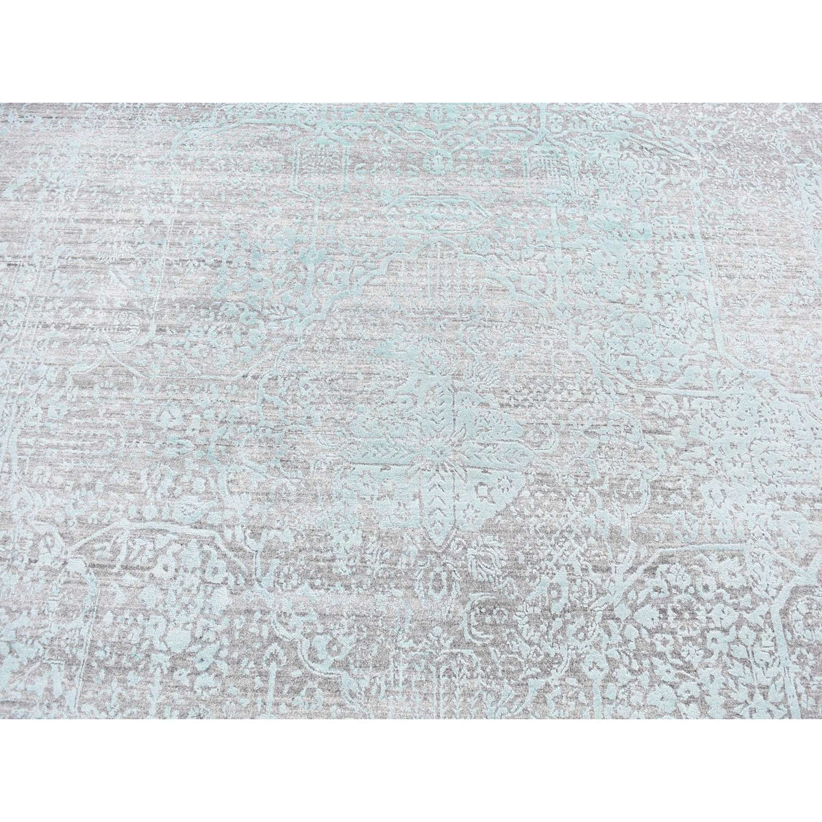 R80789%20009