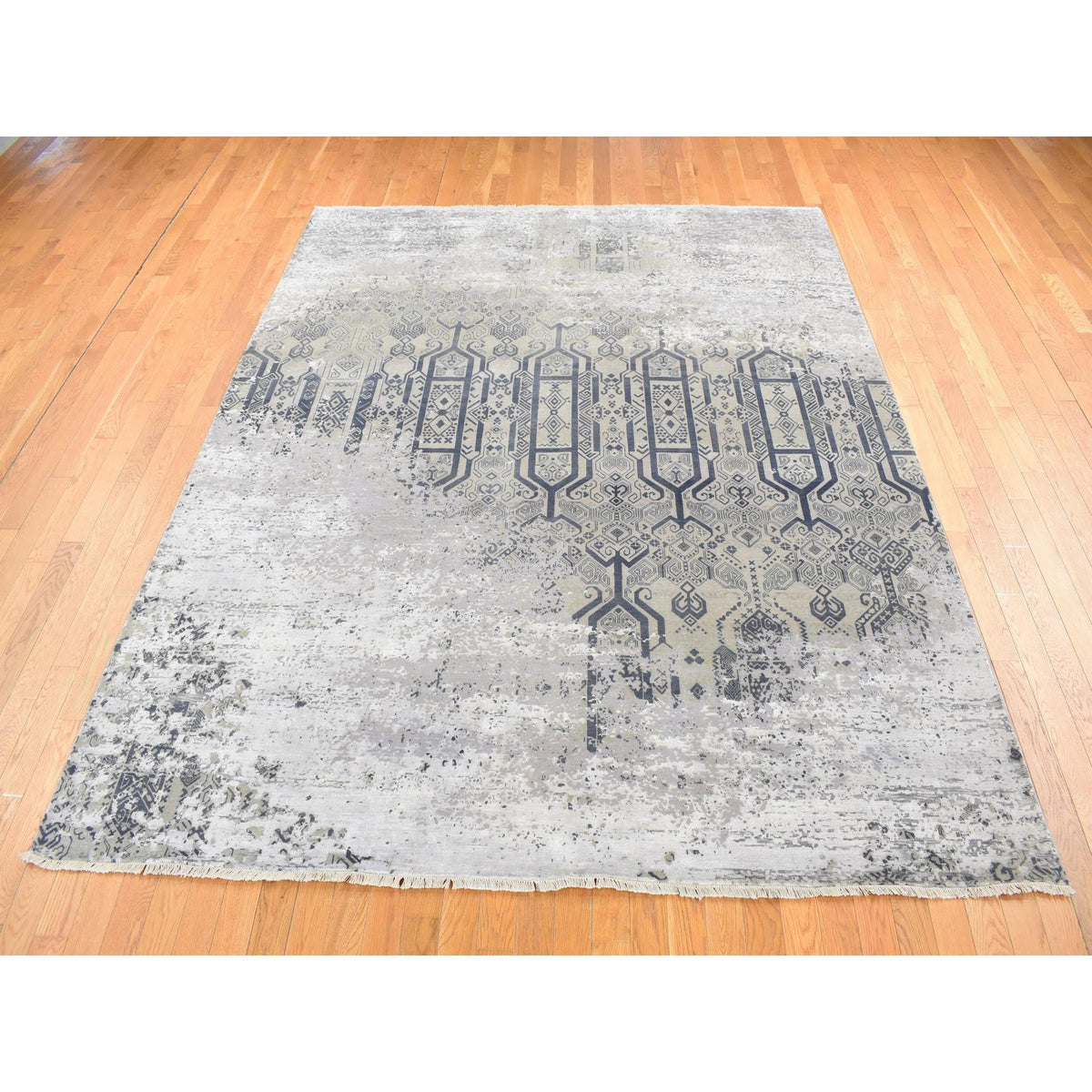 R80792%20003