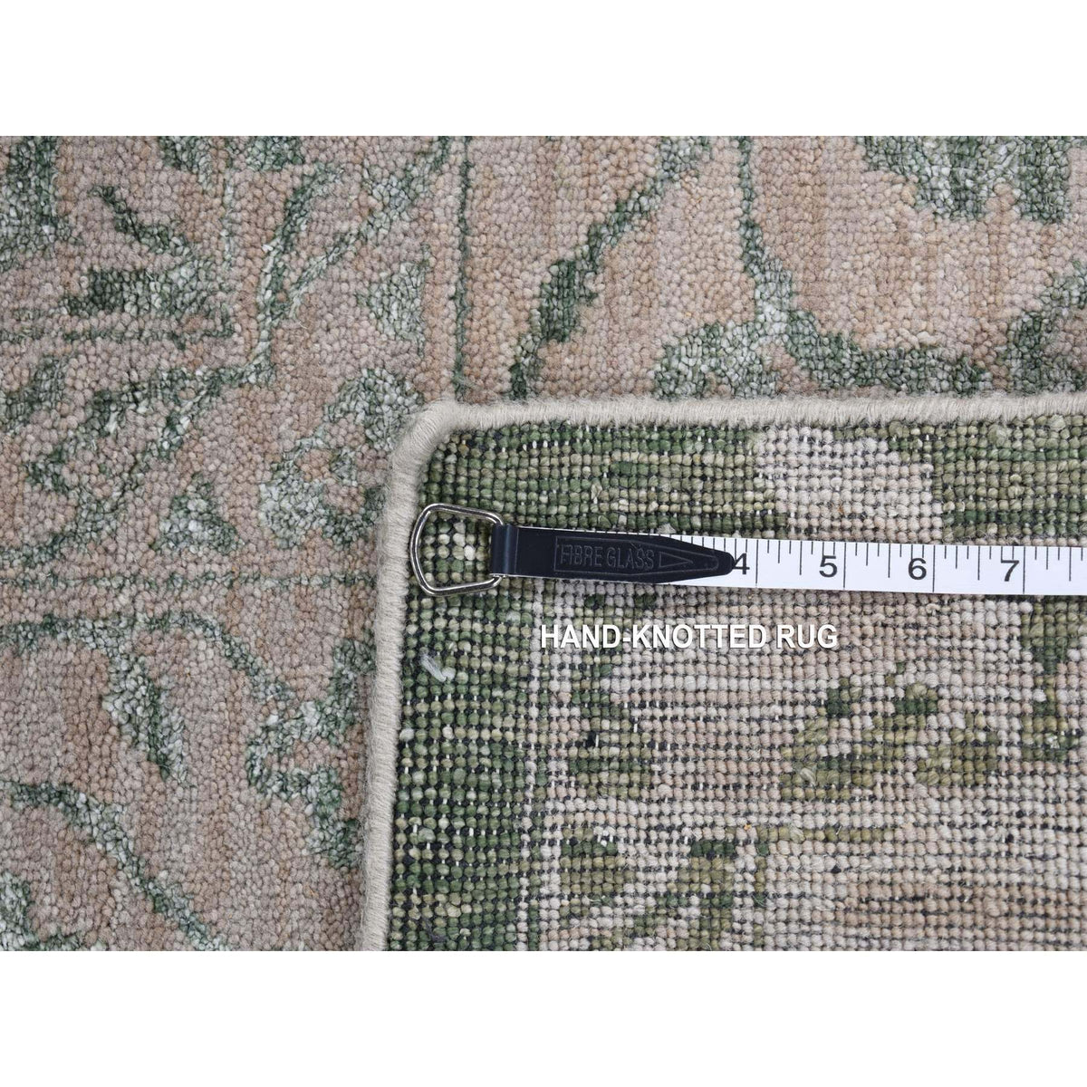 R80798%20012