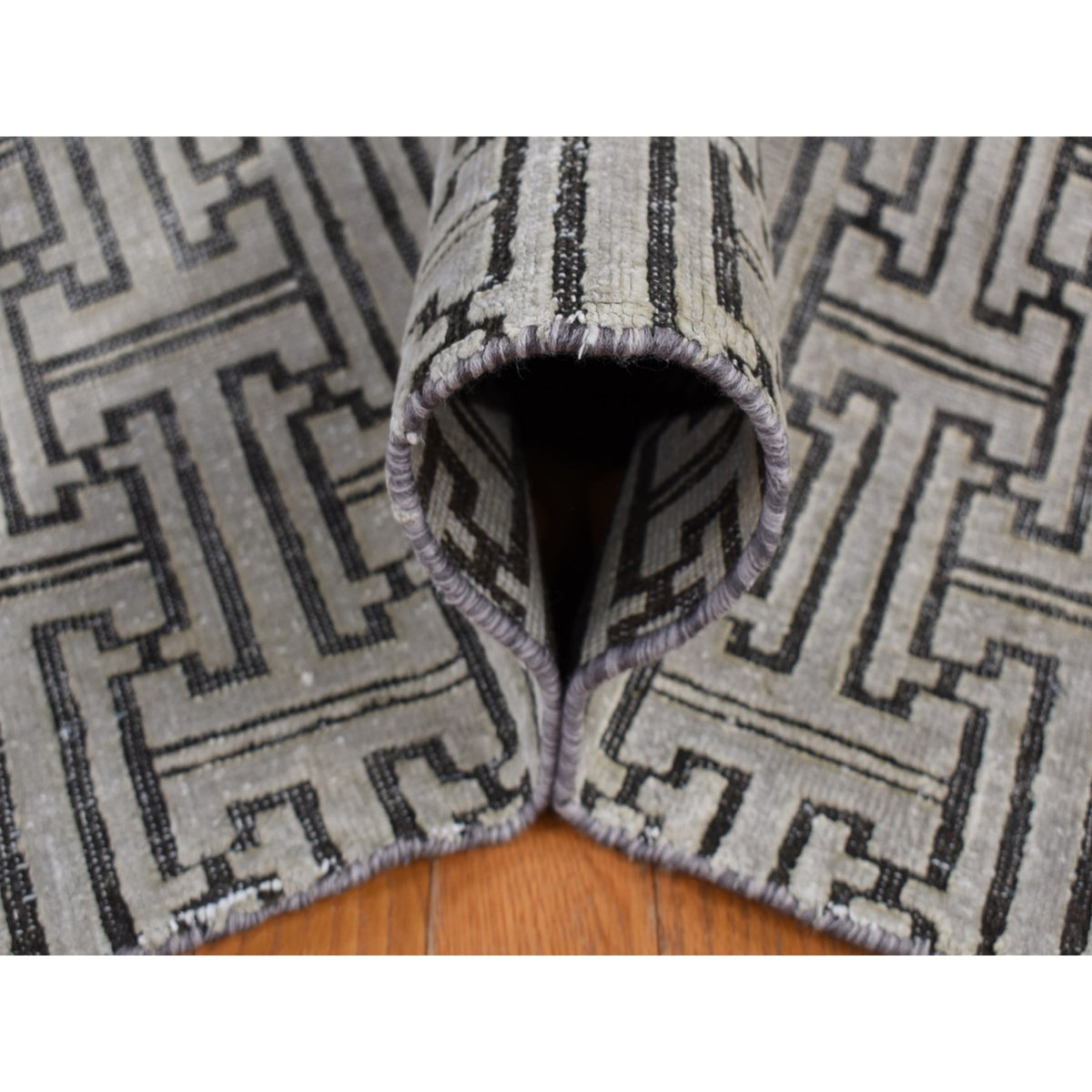 R80832%20007
