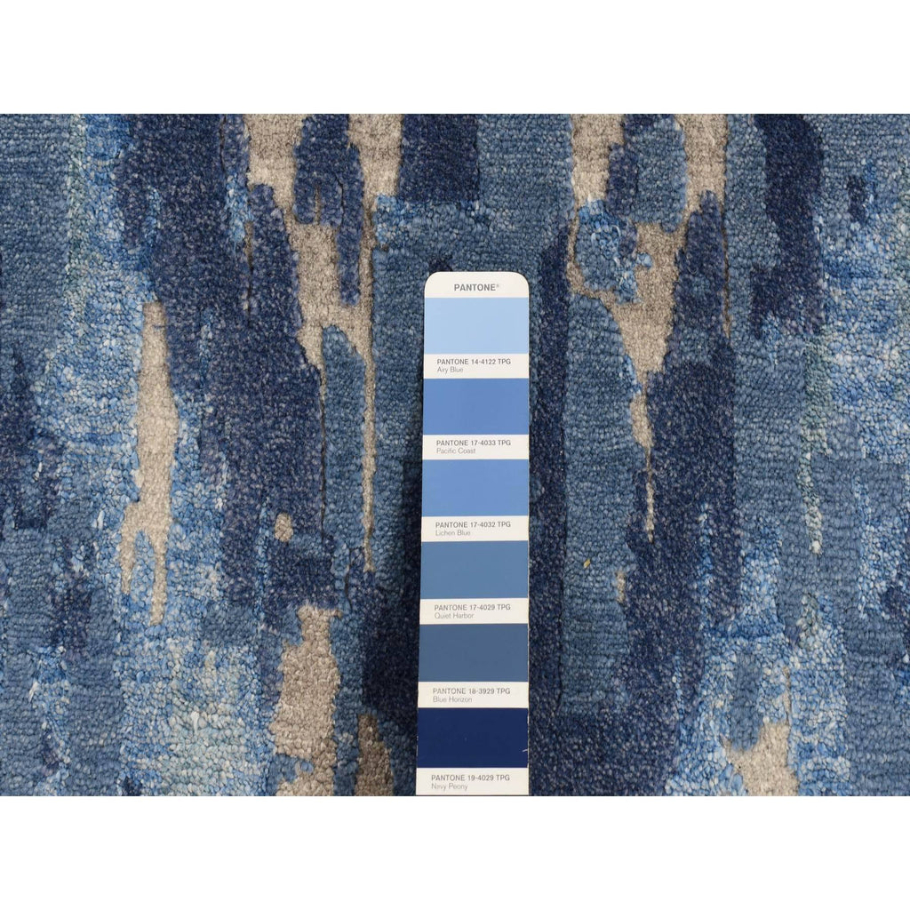 R80833%20008