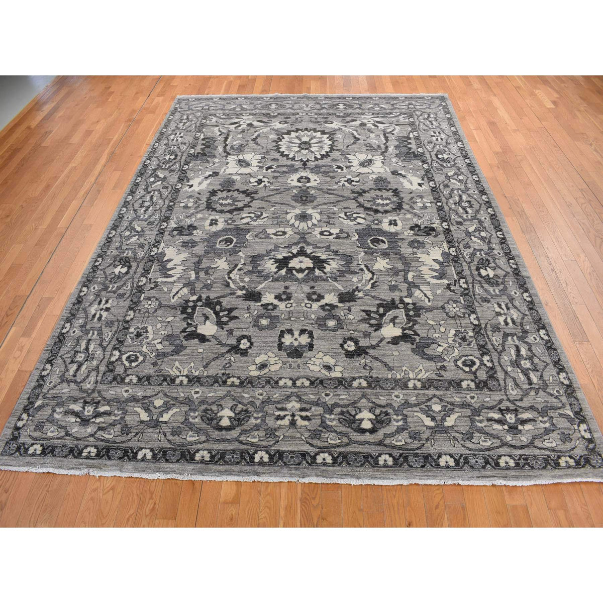 R80851%20003