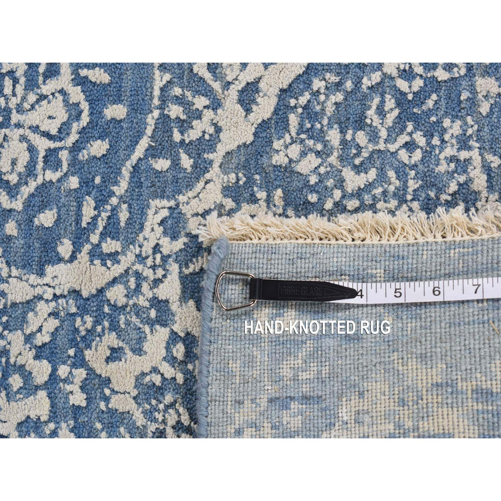 R80927%20012