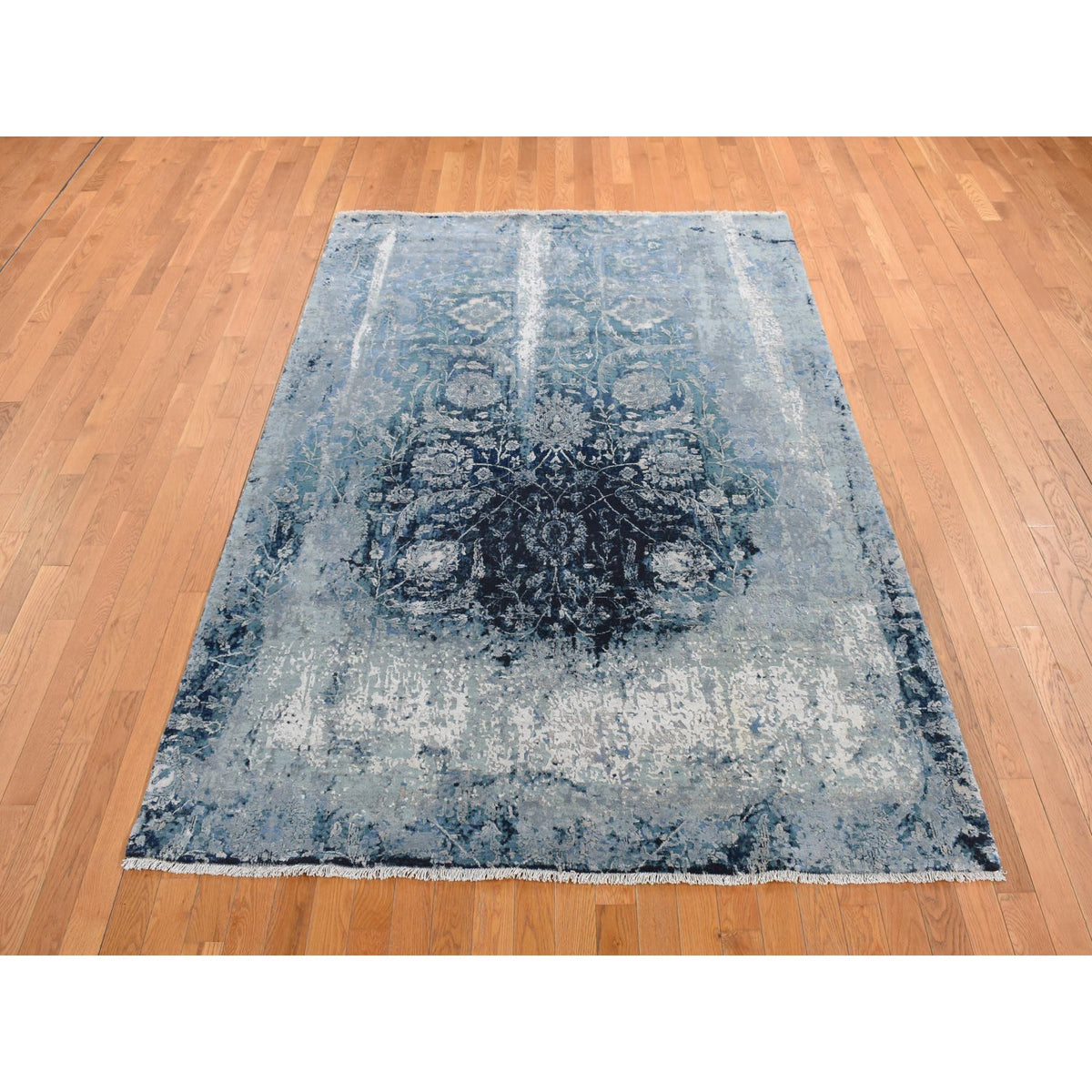 R80938%20003