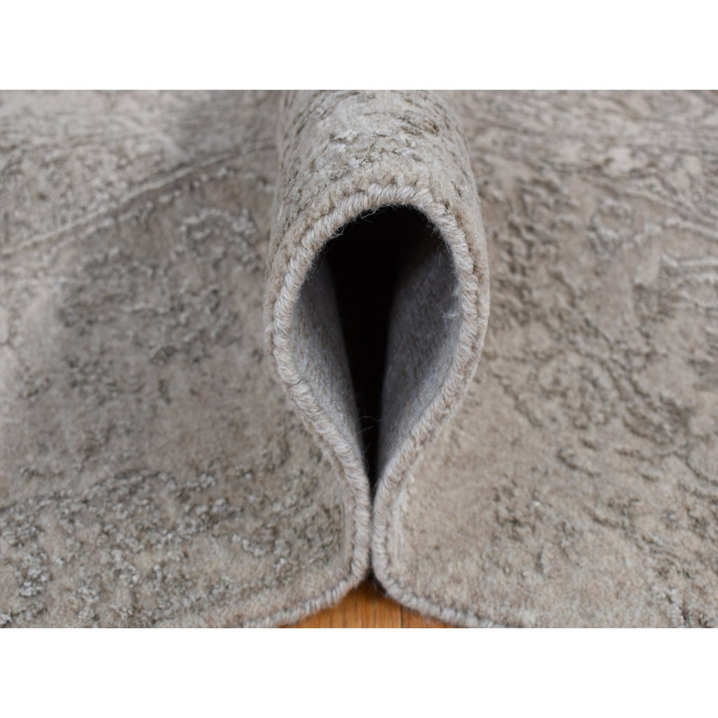 R80977%20007