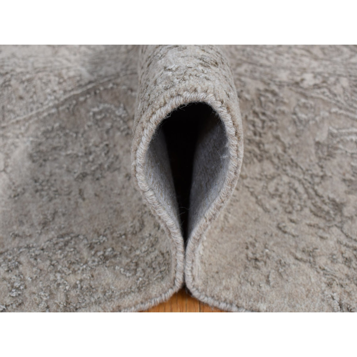 R80977%20007