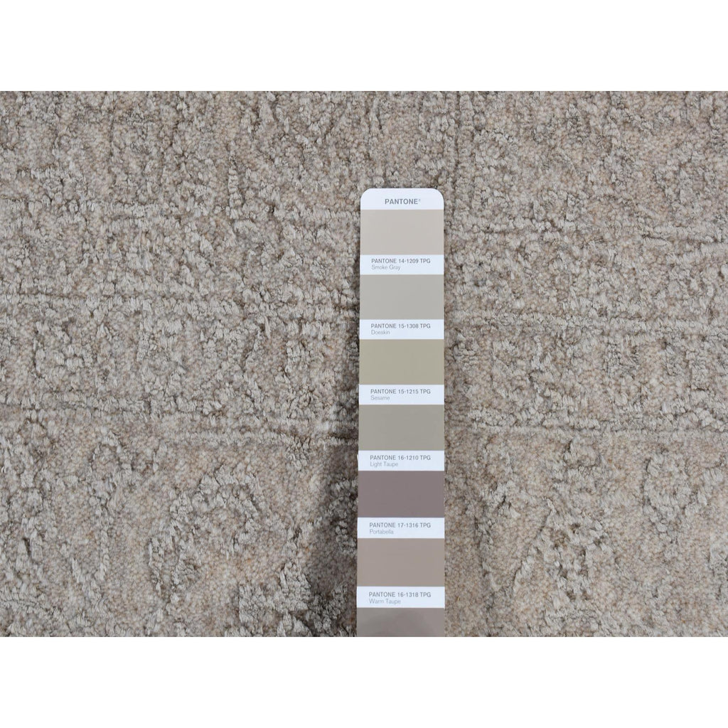 R80977%20008
