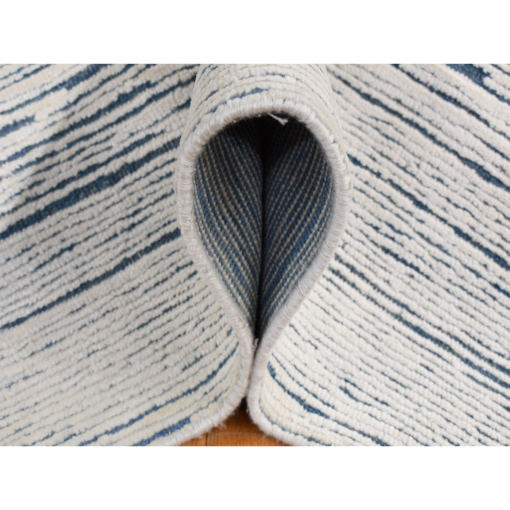 R80991%20007