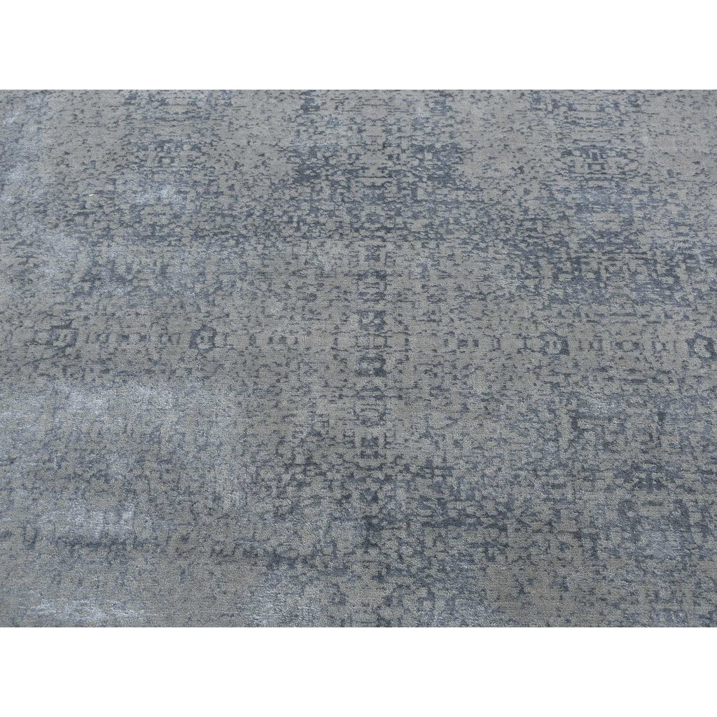 R80998%20009
