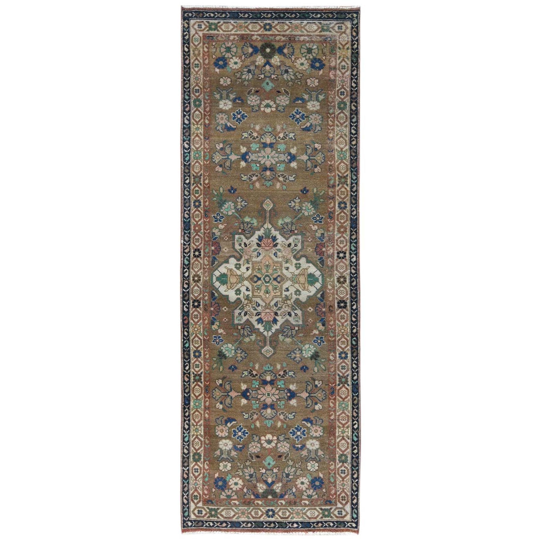 R81057%20001