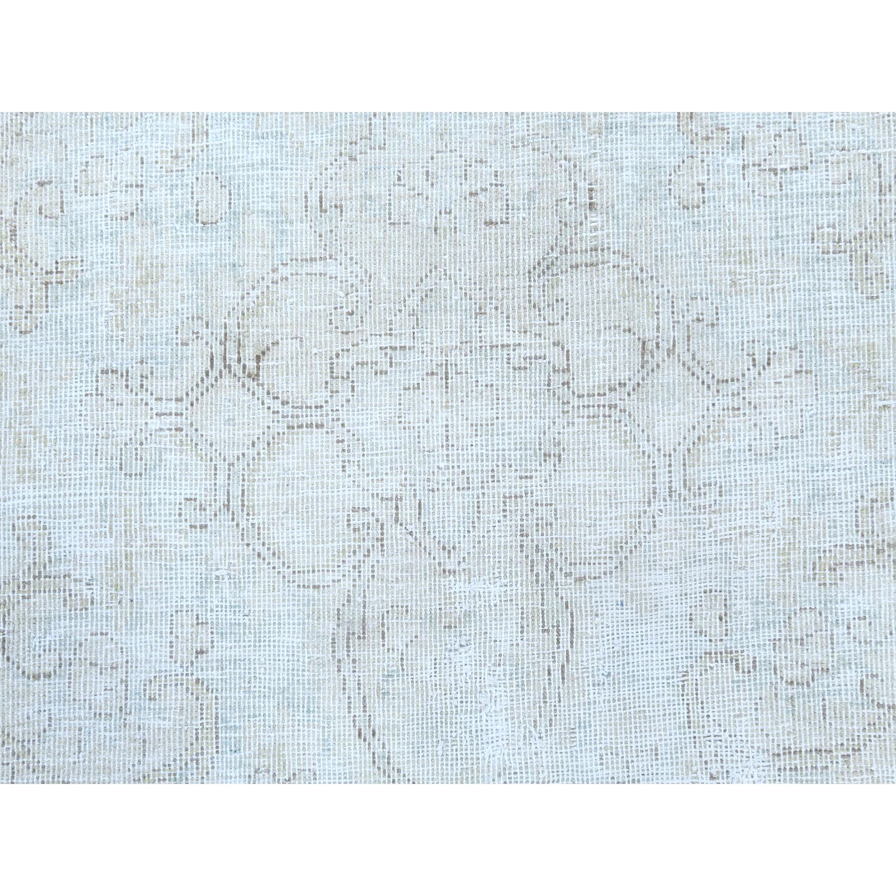 R81248%20009