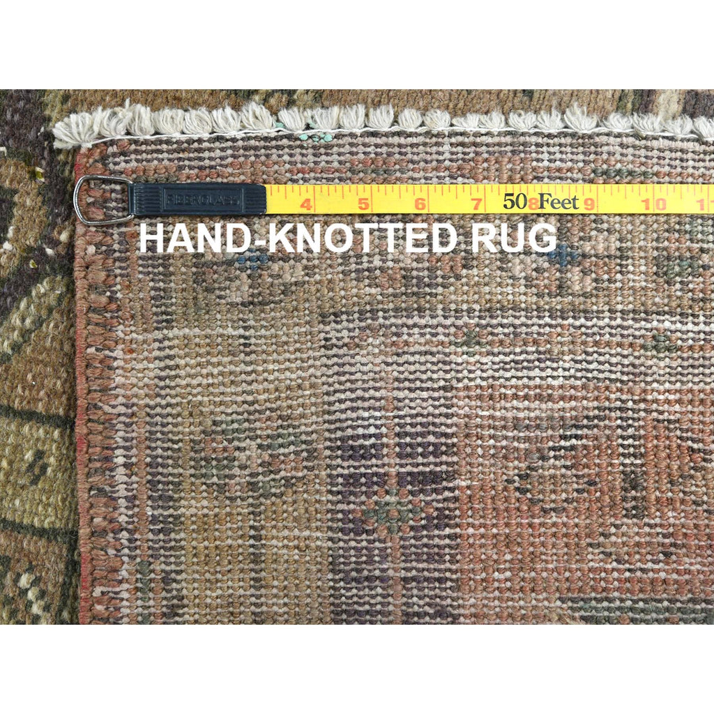 R81657%20007