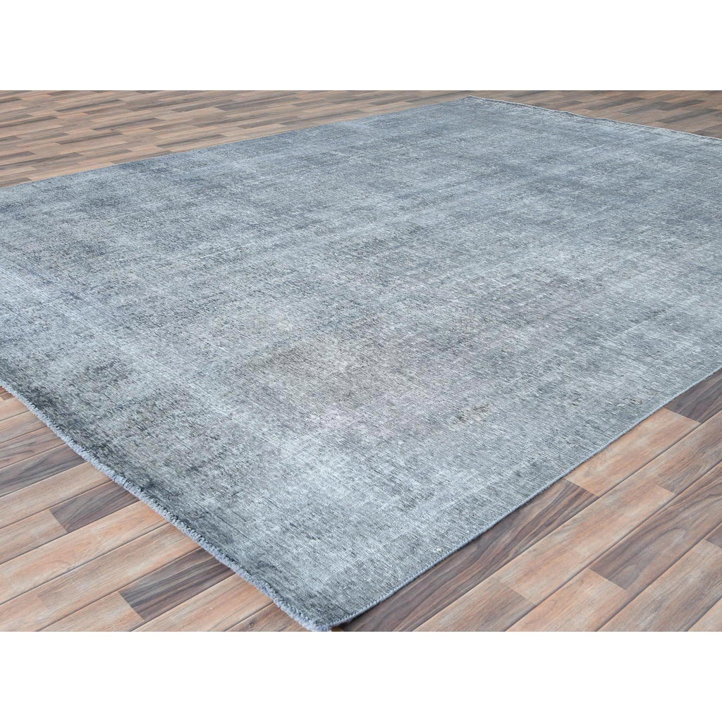 R82097%20004