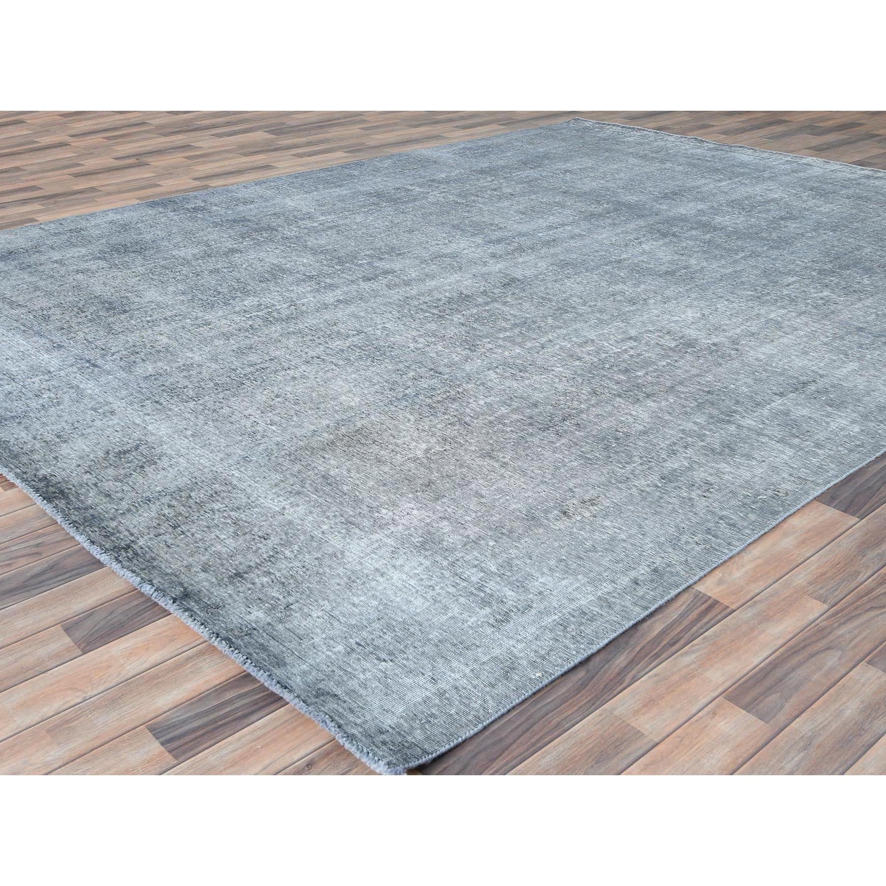 R82097%20004