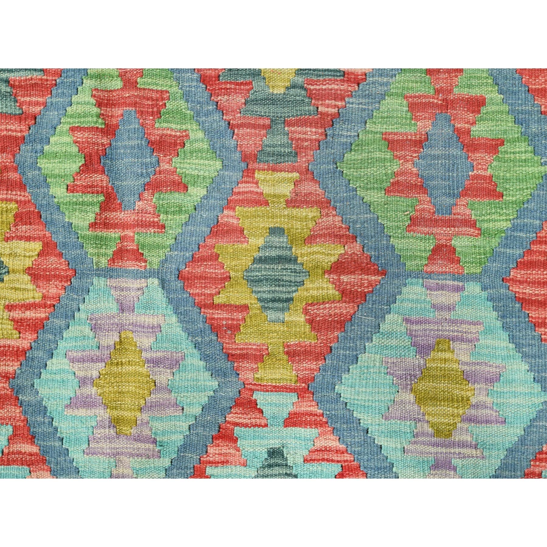 R82247%20002