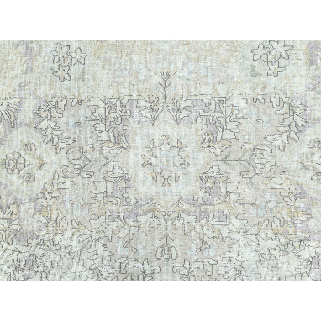 R82547%20009