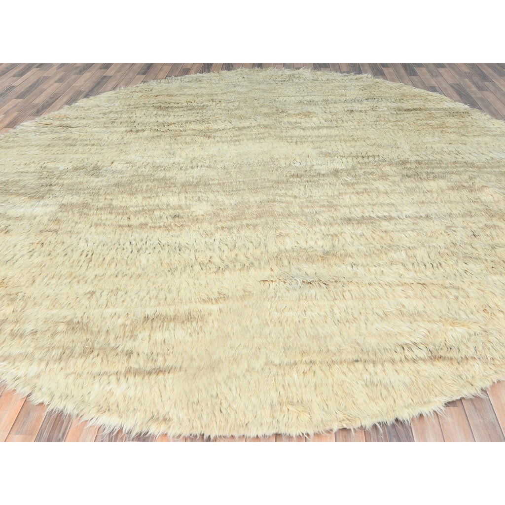 R82658%20003